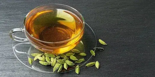 Winter Wellness Drink: Why Elaichi Water Is Perfect for Cold Weather